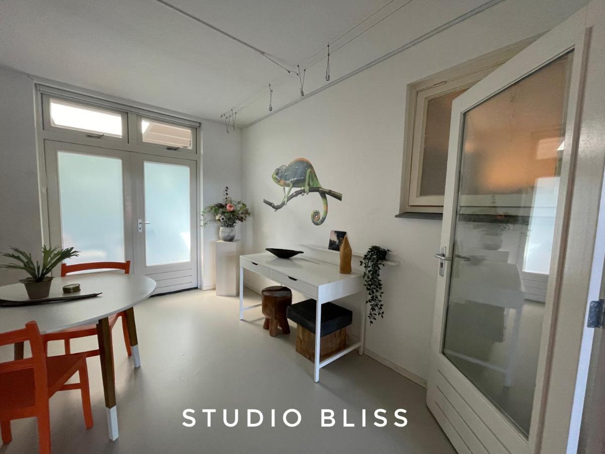 Studio Bliss Acomodação com café da manhã Oud-Gastel Exterior foto